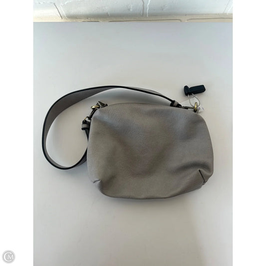 Crossbody By Clothes Mentor, Size: Small