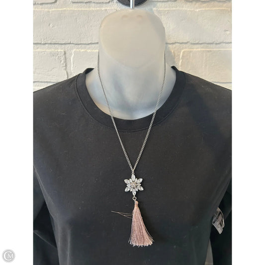 Necklace Pendant By Clothes Mentor