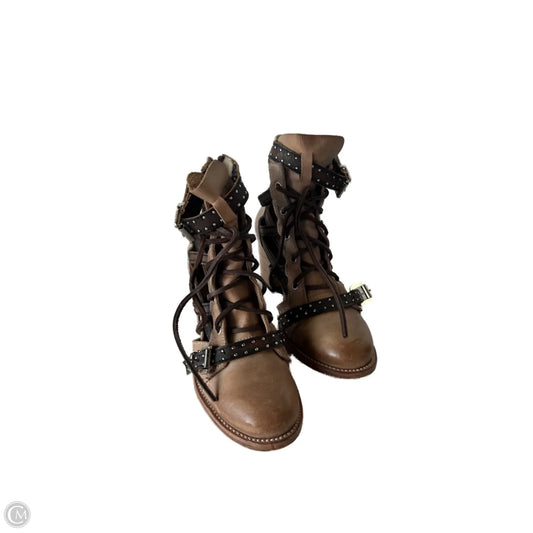 Boots Ankle Heels By Freebird In Brown, Size: 9