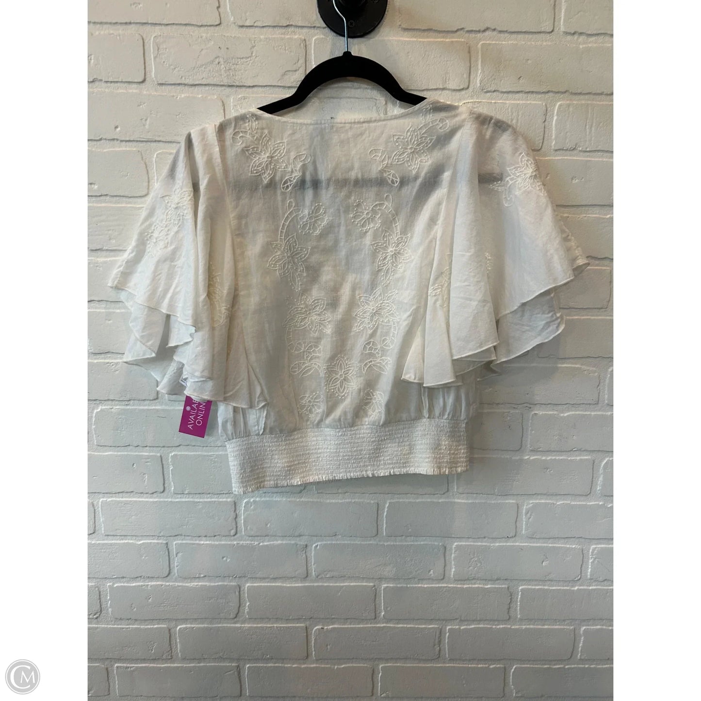 Top Short Sleeve By Floreat In White, Size: S