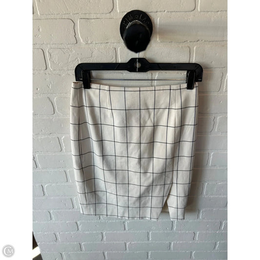 Skirt Mini & Short By Banana Republic In Black & White, Size: 2