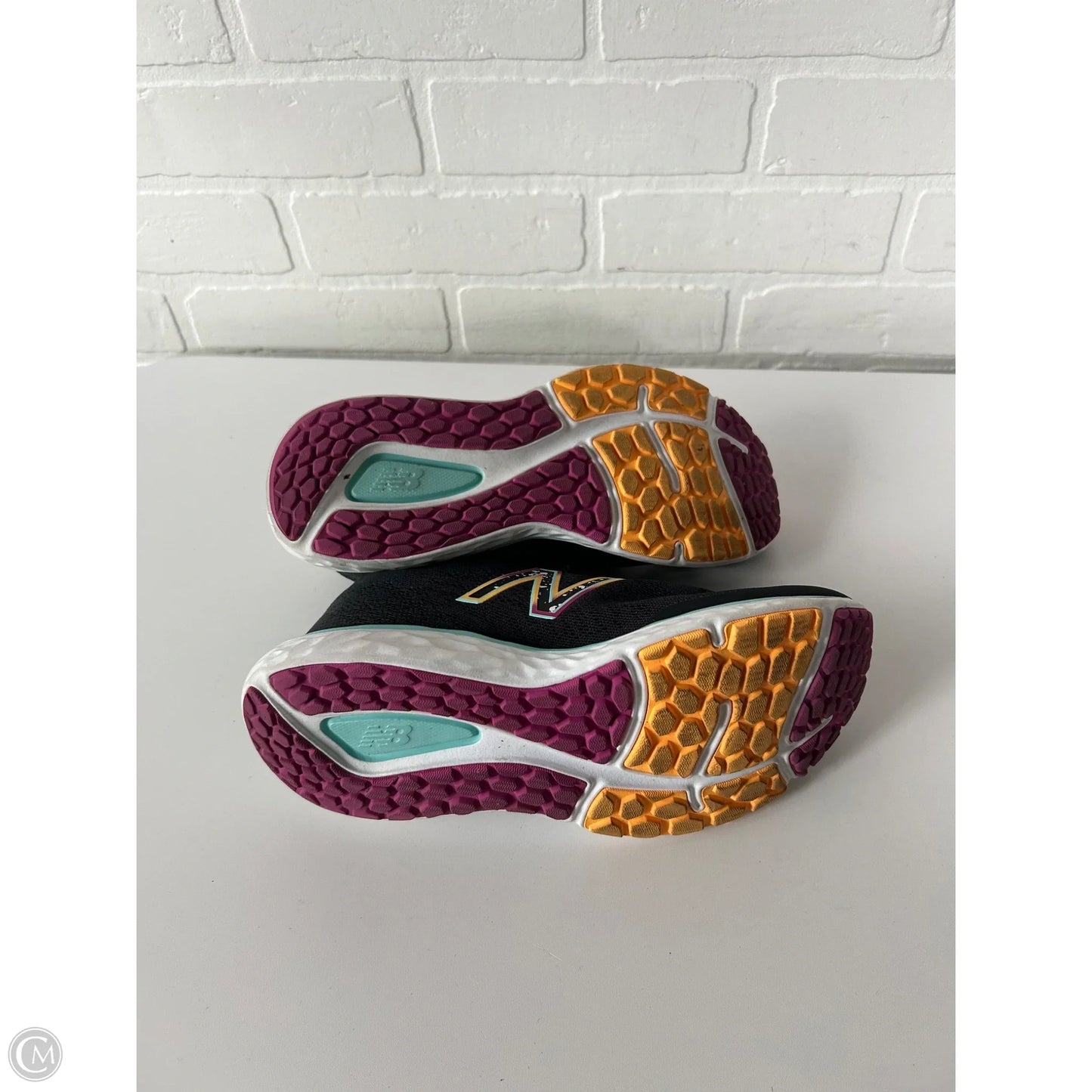 Shoes Athletic By New Balance In Black, Size: 8.5