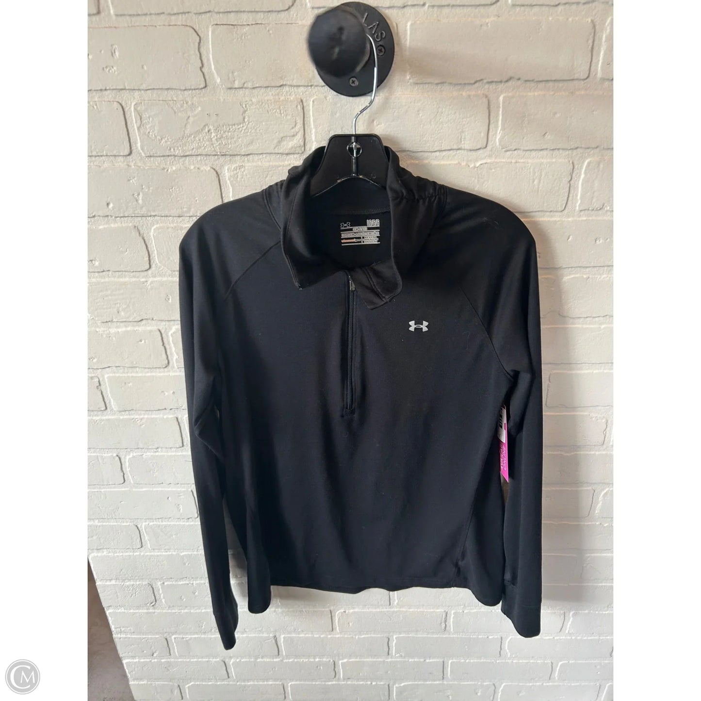Athletic Top Long Sleeve Collar By Under Armour In Black, Size: L