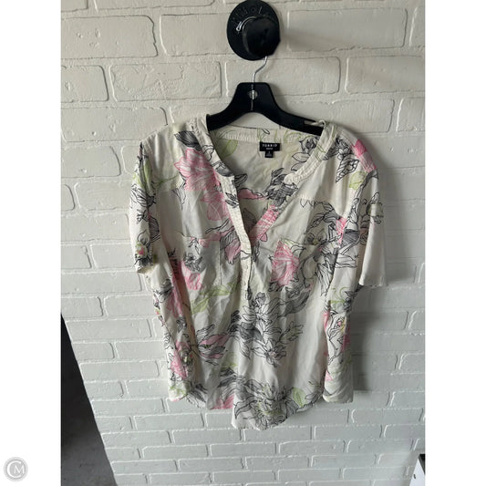 Top Short Sleeve By Torrid In Pink & White, Size: 2x