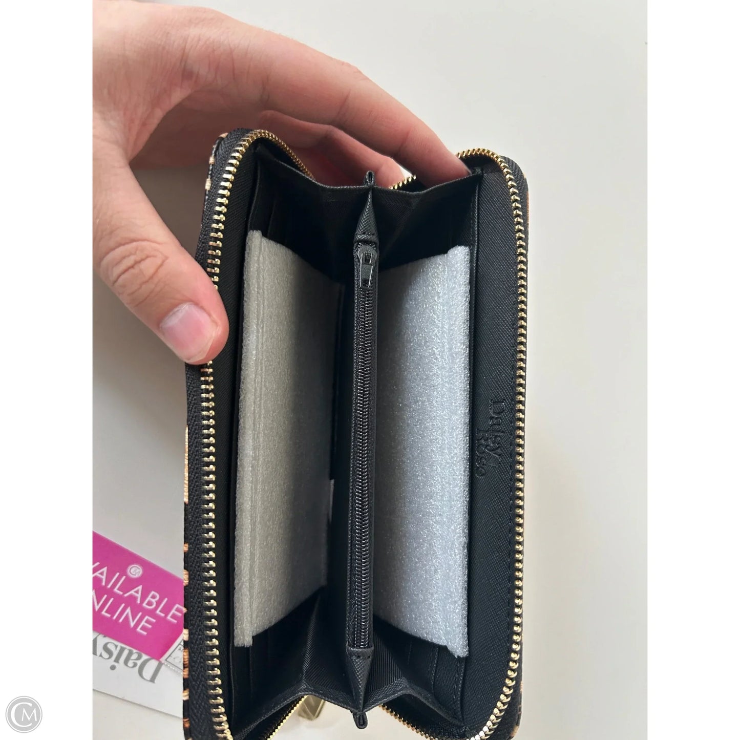 Wallet By Clothes Mentor, Size: Large