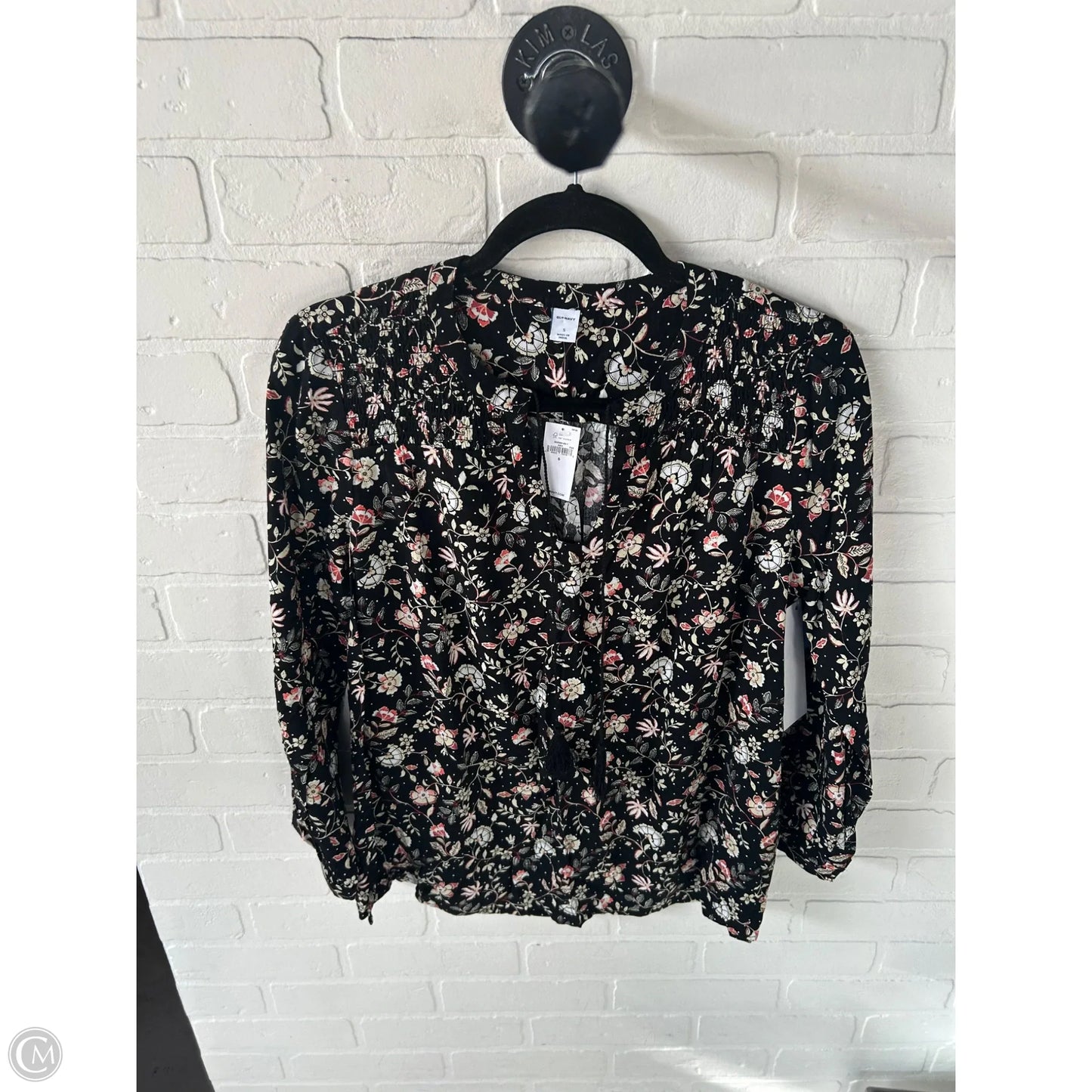 Top Long Sleeve By Old Navy In Black & Cream, Size: S