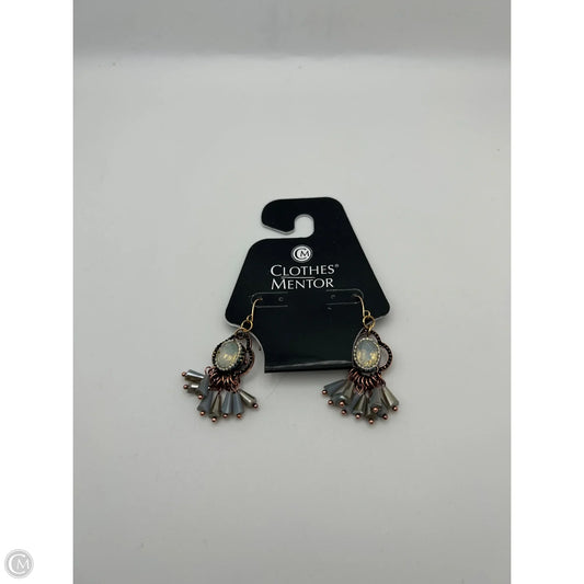 Earrings Dangle/drop By Clothes Mentor