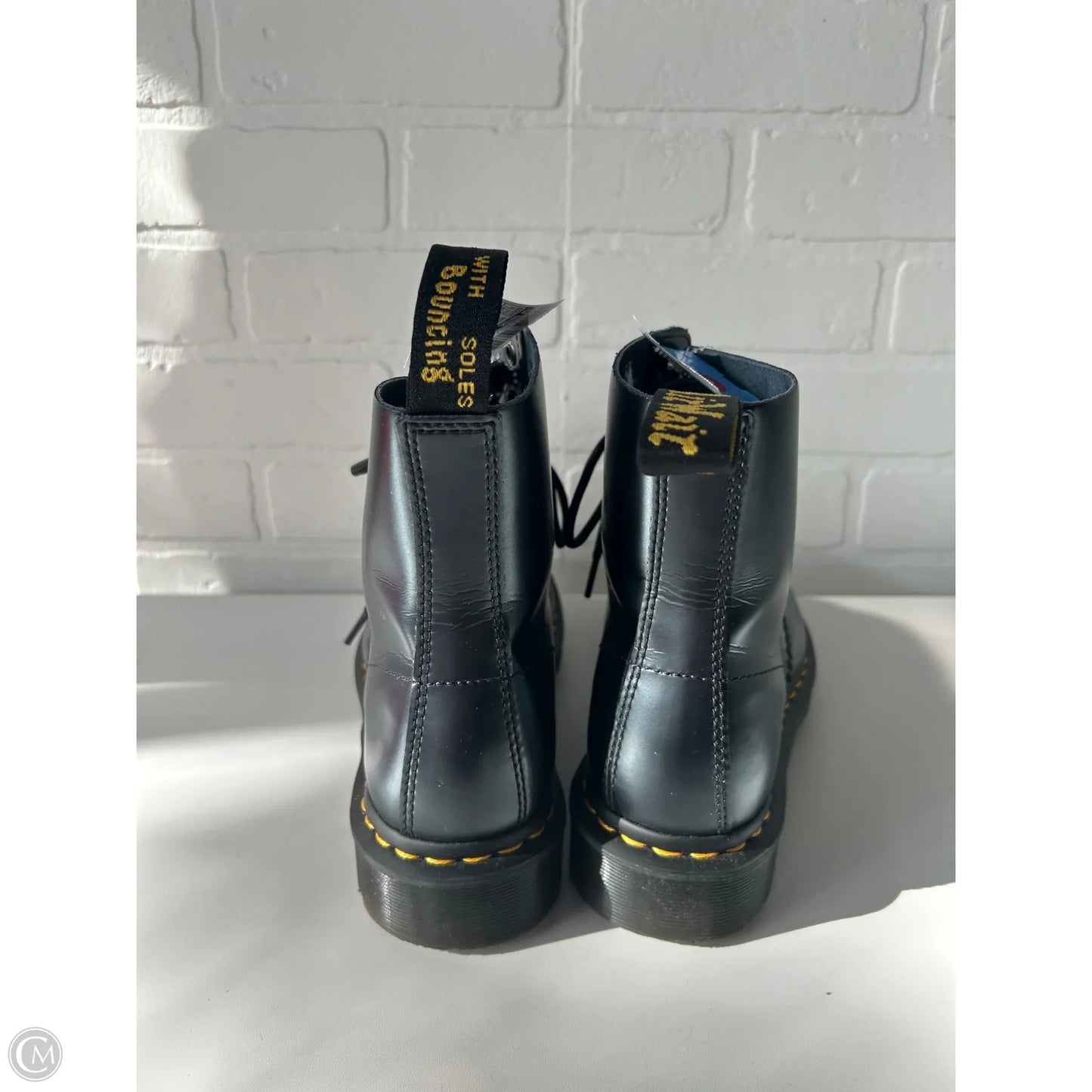 Boots Ankle Flats By Dr Martens In Black, Size: 9