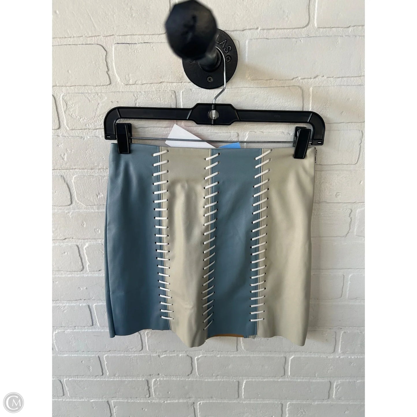 Skirt Mini & Short By Miami In Blue & Tan, Size: 0