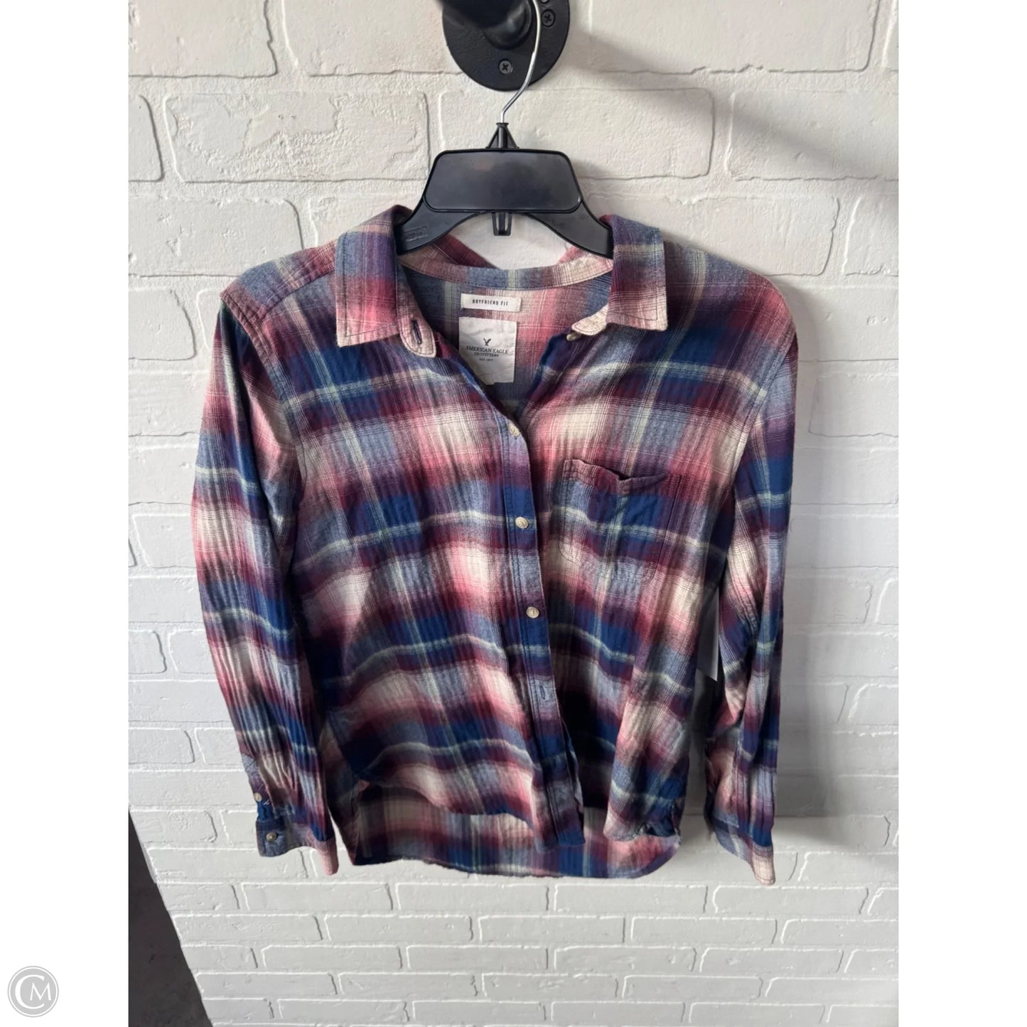 Top Long Sleeve By American Eagle In Blue & Pink, Size: M