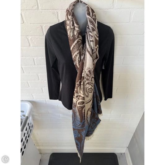 Scarf Winter By Clothes Mentor In Blue & Brown