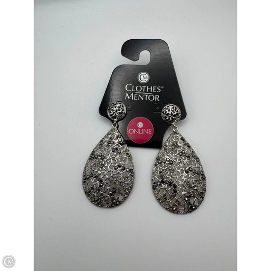 Earrings Dangle/drop By Clothes Mentor