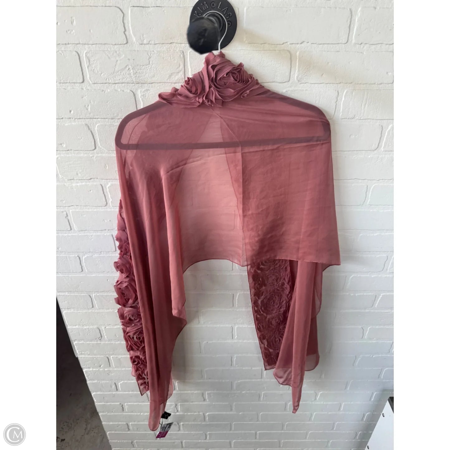 Shawl By Cmc In Pink, Size: Osfm