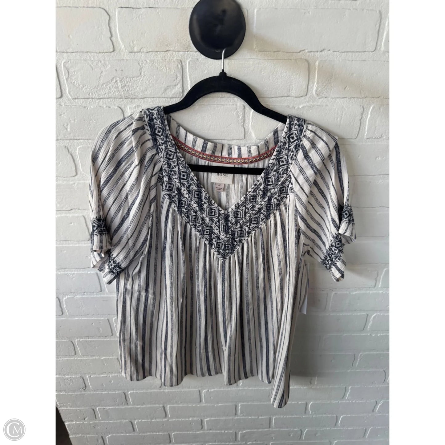 Top Short Sleeve By Knox Rose In Blue & Cream, Size: M