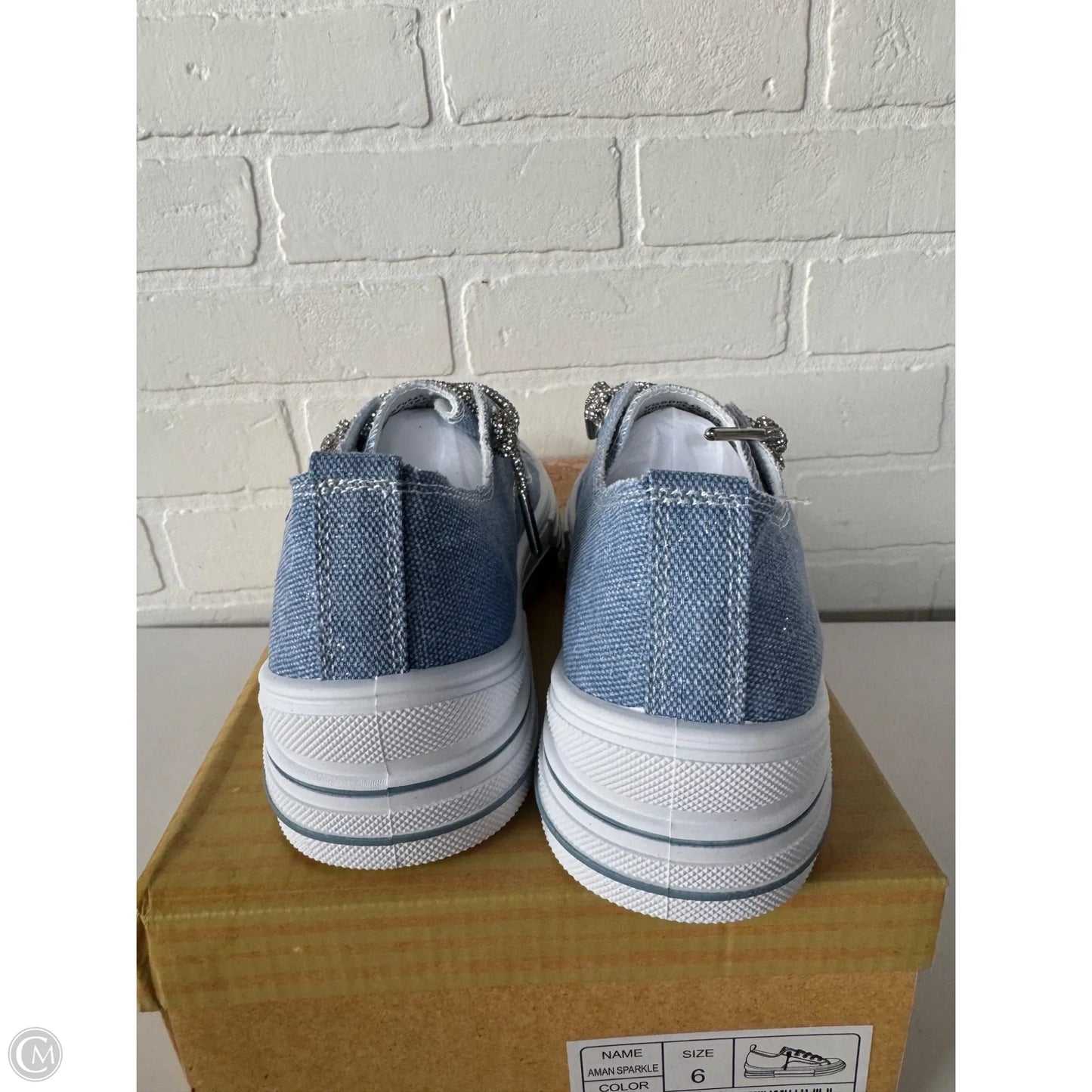 Shoes Sneakers By Very G In blue & White, Size: 6