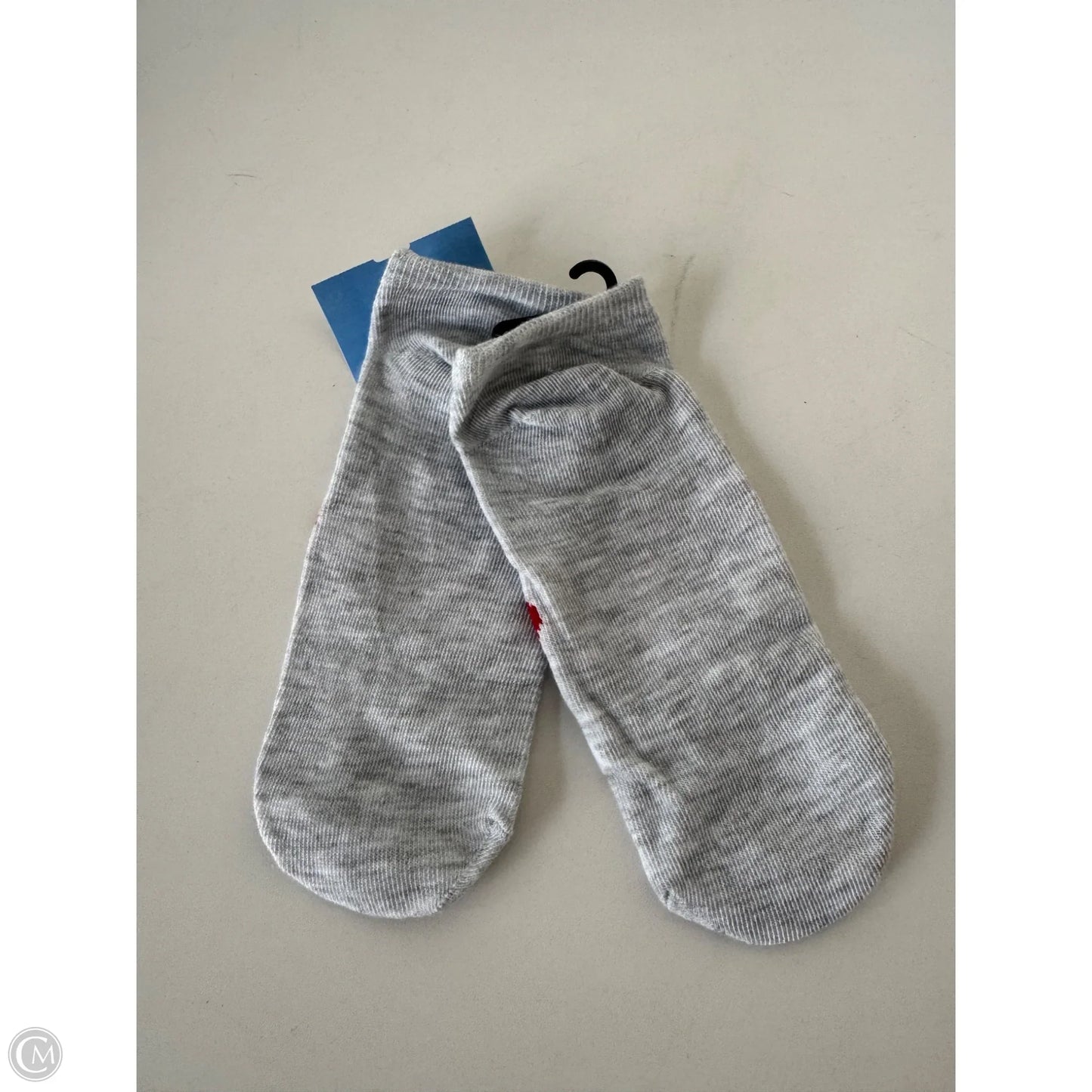Socks By Clothes Mentor In Grey & Red, Size: 0