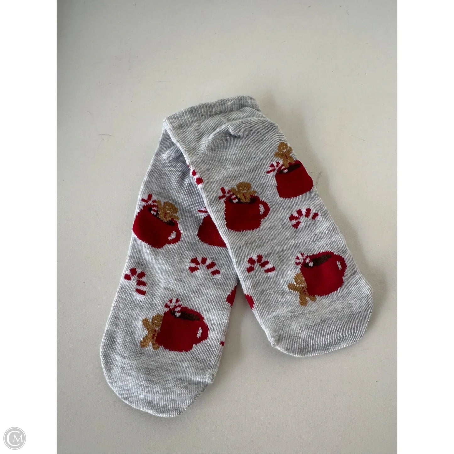 Socks By Clothes Mentor In Grey & Red, Size: 0