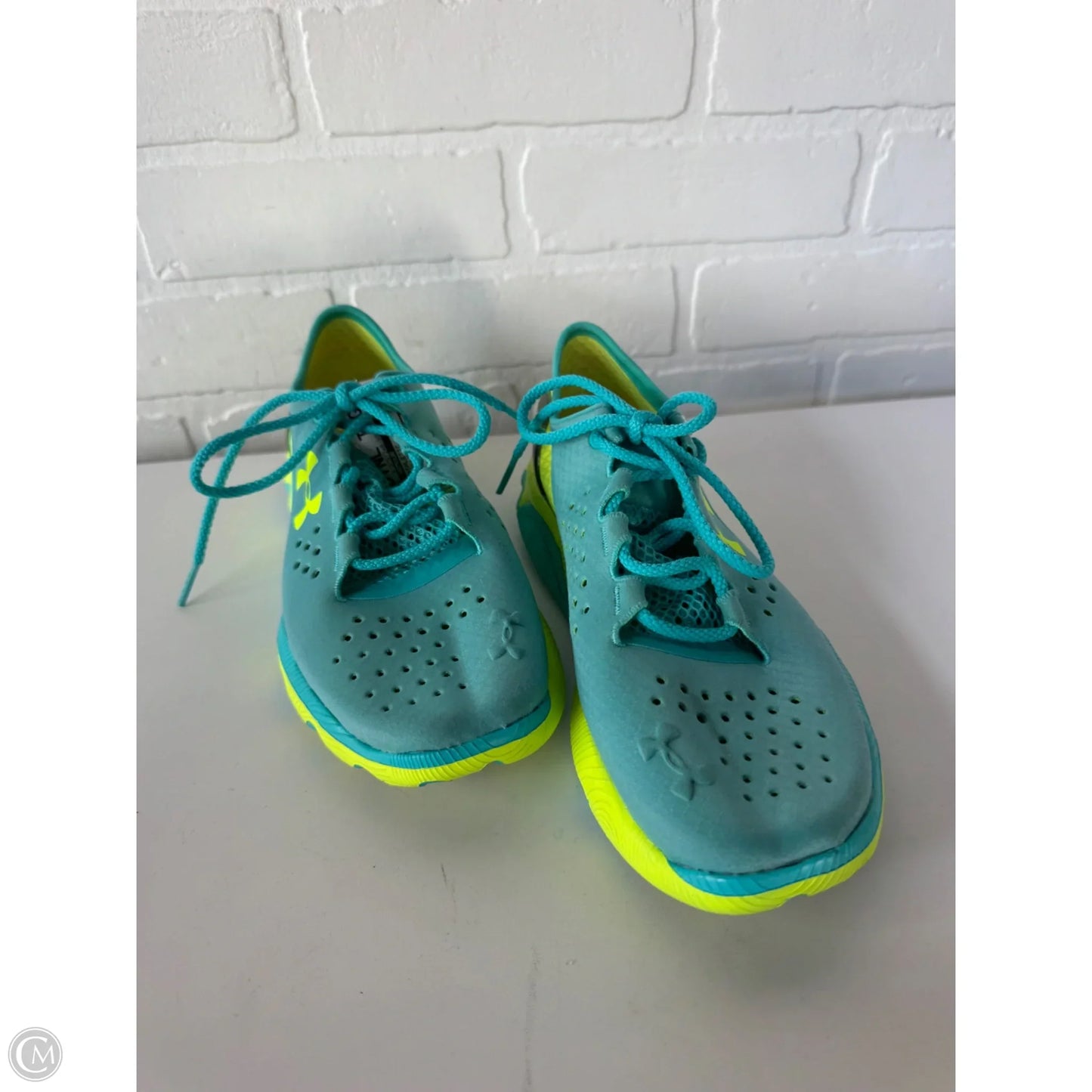 Shoes Athletic By Under Armour In Blue & Yellow, Size: 7.5