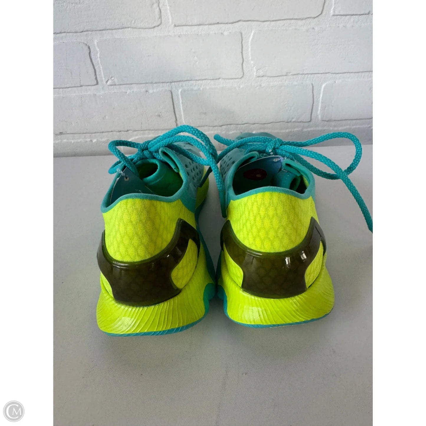 Shoes Athletic By Under Armour In Blue & Yellow, Size: 7.5