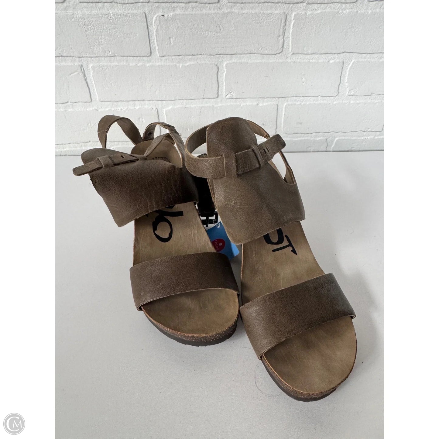 Sandals Heels Wedge By Otbt In Brown, Size: 7.5