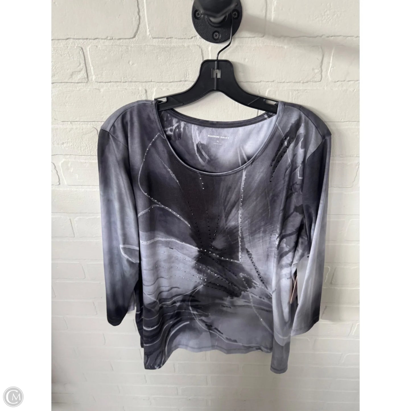 Top 3/4 Sleeve By Allison Daley In Grey & White, Size: Xl