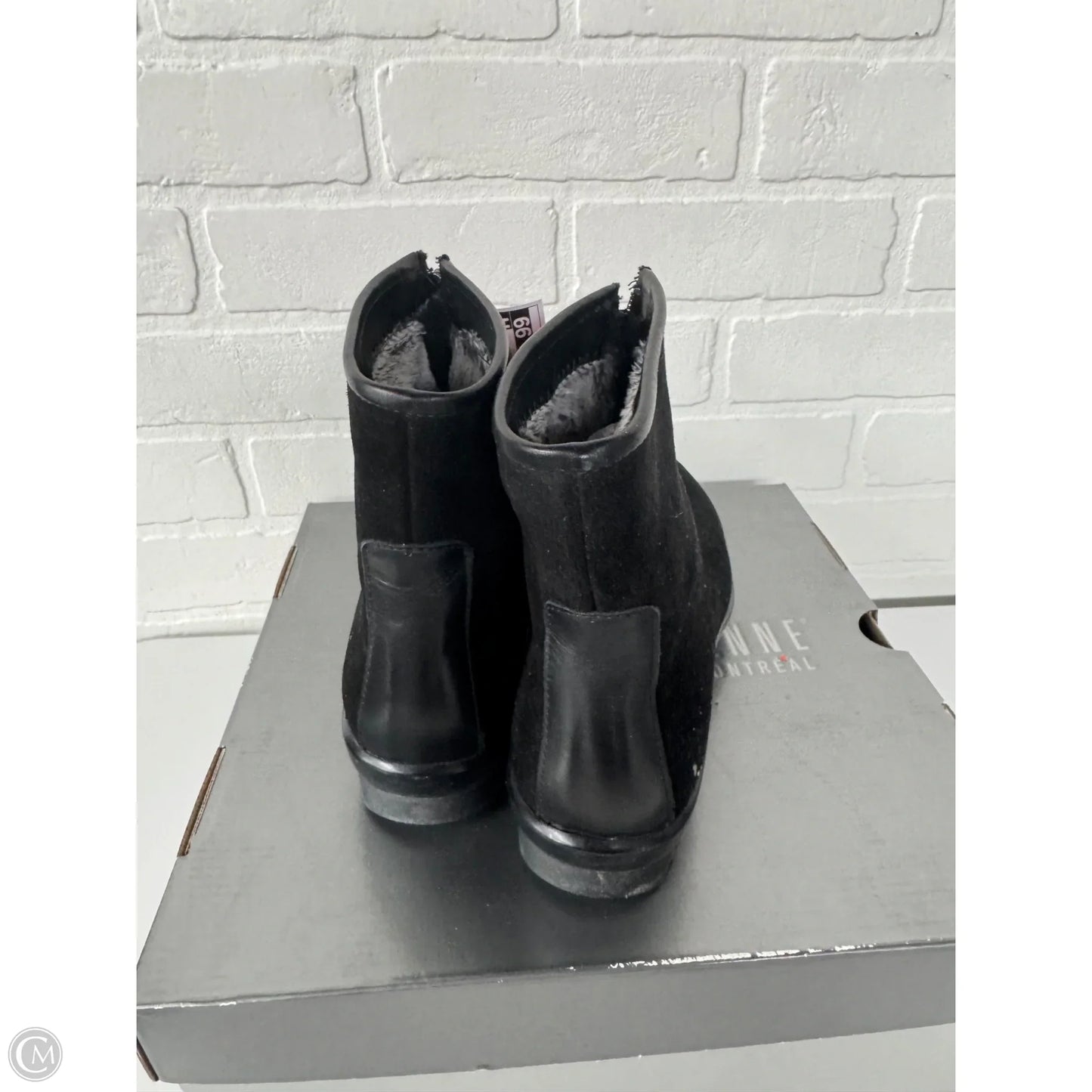 Boots Ankle Flats By Cma In Black, Size: 7.5