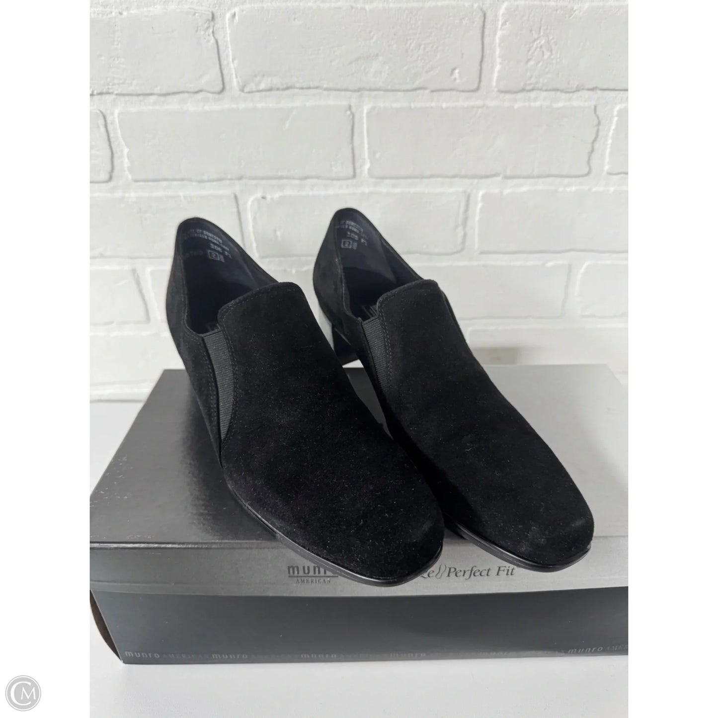 Boots Ankle Heels By Munro In Black, Size: 8