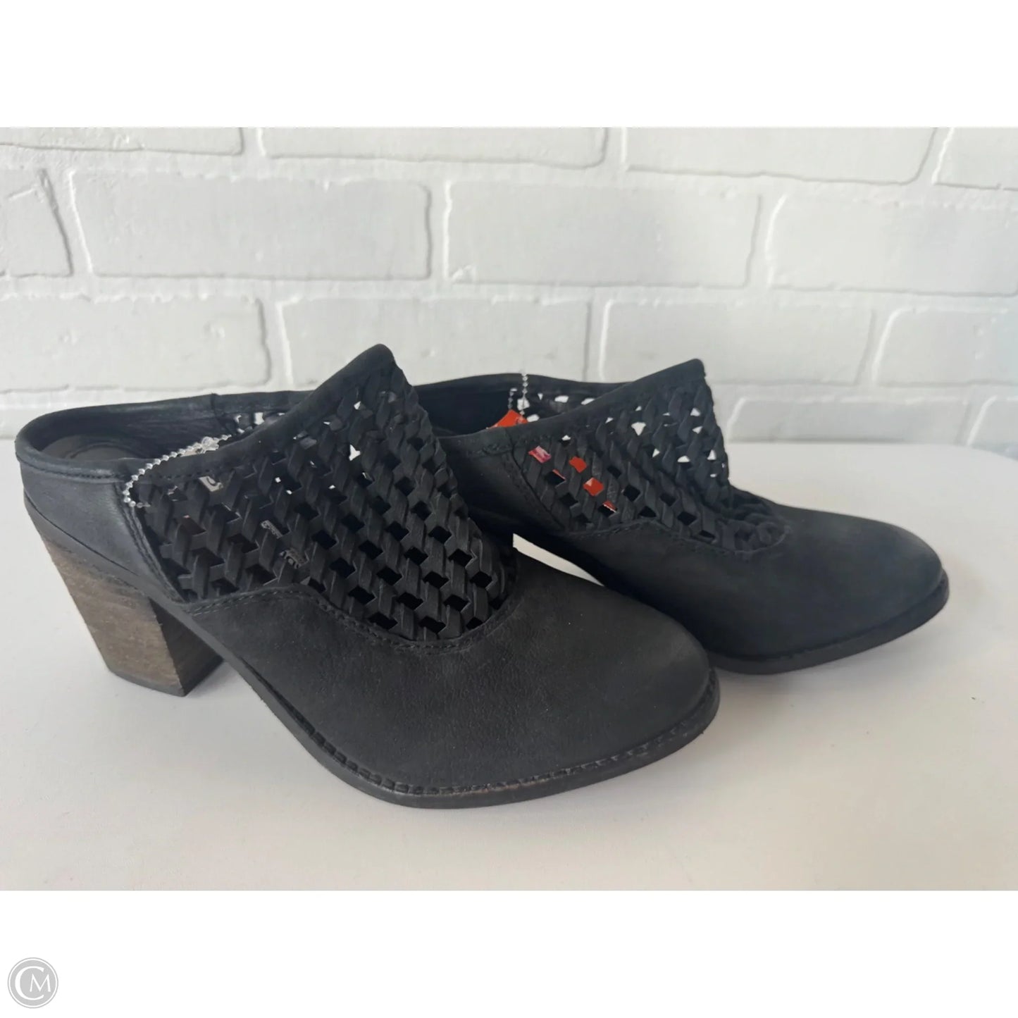 Boots Ankle Heels By Very Volatile In Black, Size: 8