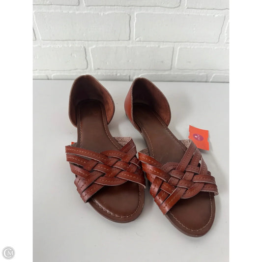Sandals Flats By Universal Thread In Brown, Size: 8