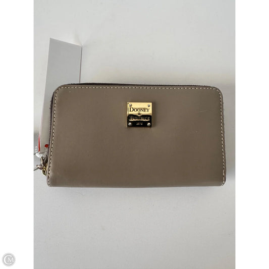 Wallet Designer By Dooney And Bourke, Size: Large