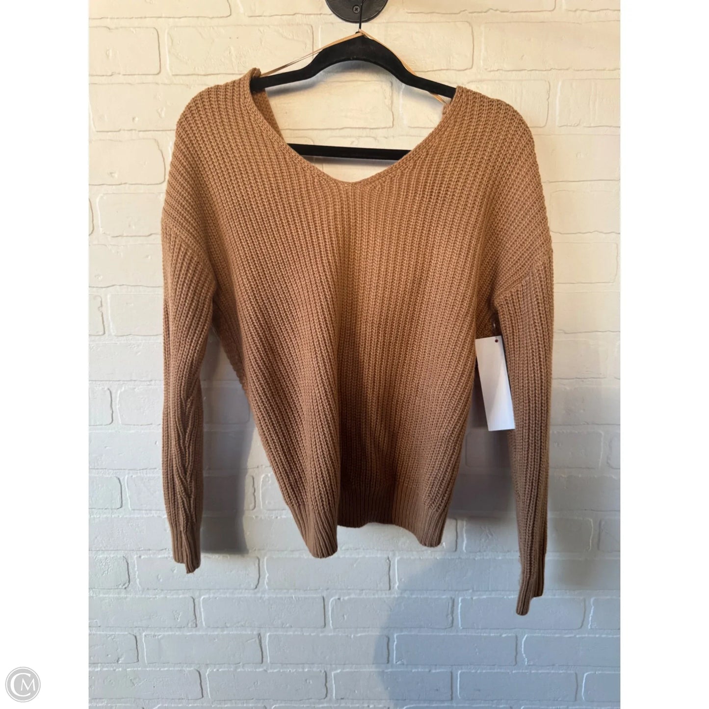 Sweater By Love Tree In Brown, Size: M