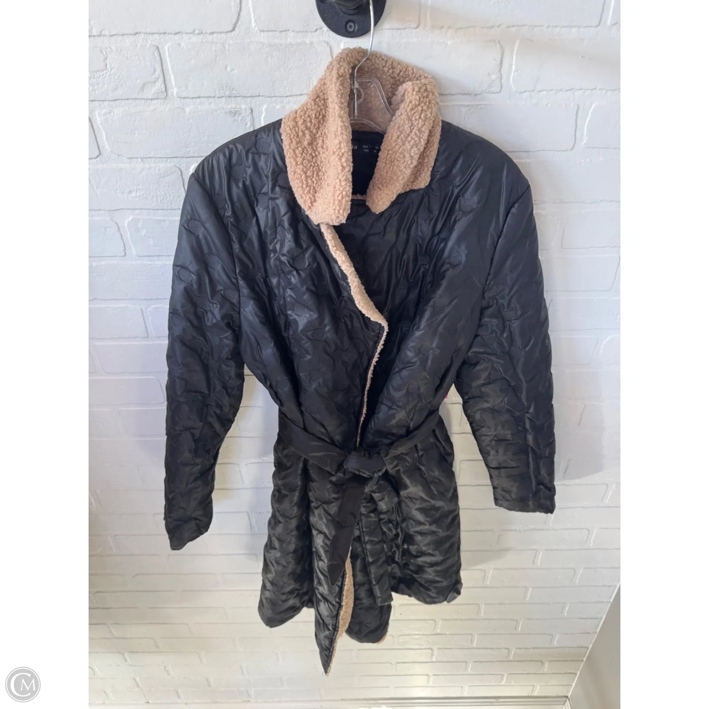 Coat Puffer & Quilted By Shein In Black & Tan, Size: M