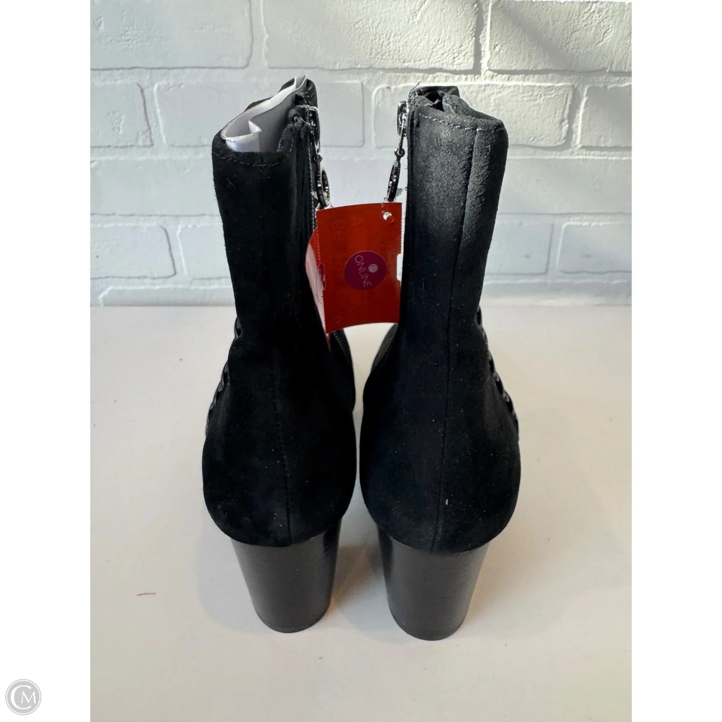 Boots Ankle Heels By Earth In Black, Size: 9.5