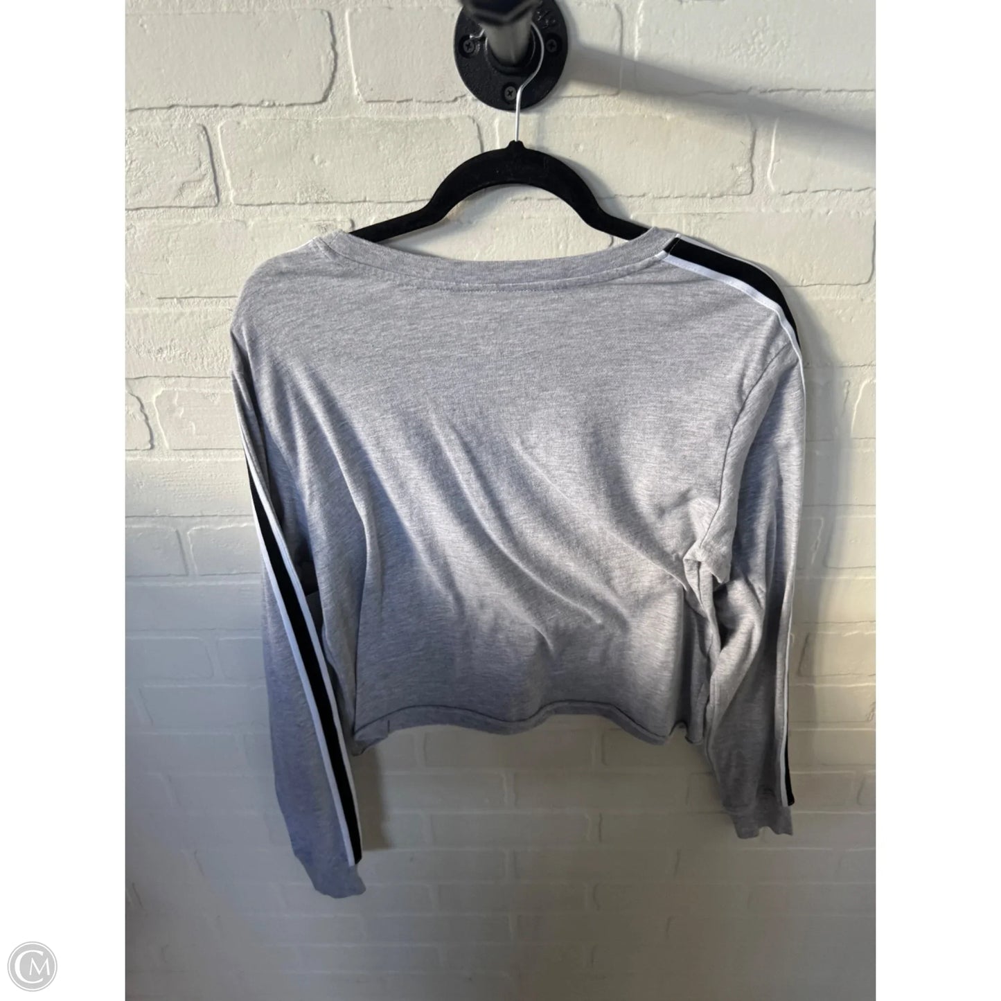 Top Long Sleeve By Clothes Mentor In Grey & Red, Size: L