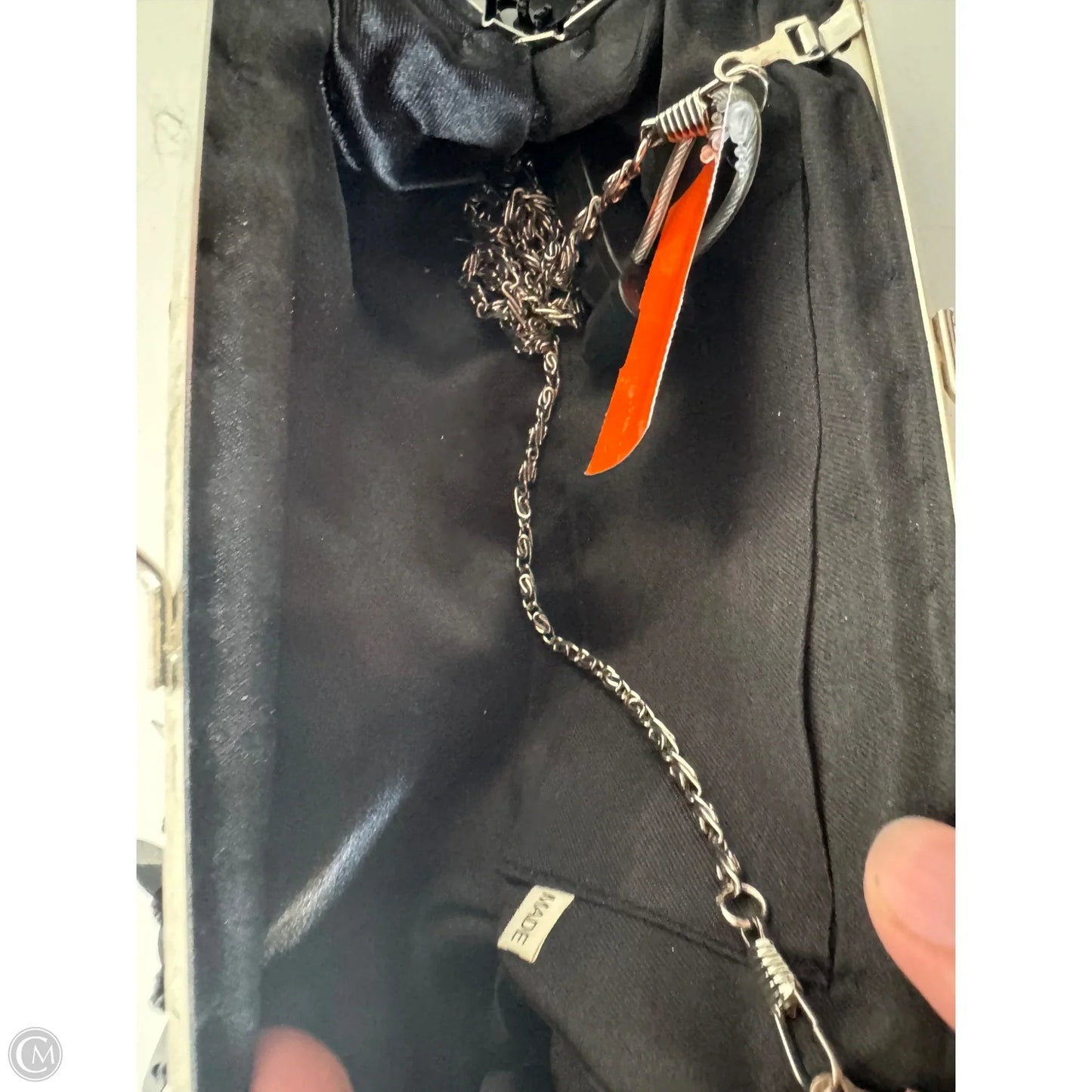 Clutch By Clothes Mentor, Size: Medium