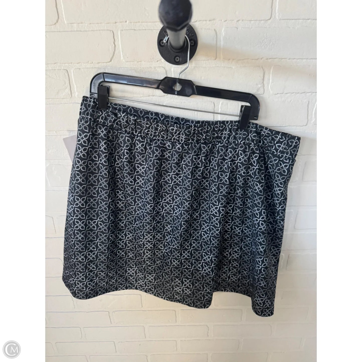 Skort By Croft And Barrow In Black & White, Size: 16