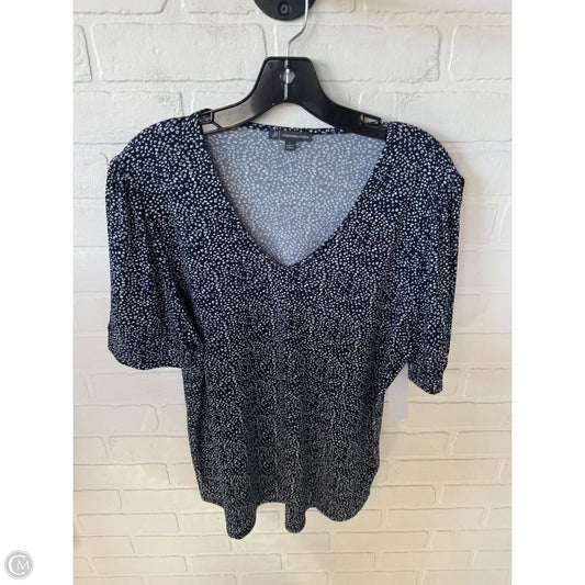 Blouse Short Sleeve By Adrianna Papell In Blue & White, Size: L