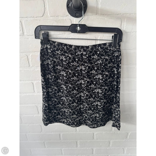 Skirt Mini & Short By Gap In Black & Cream, Size: 2