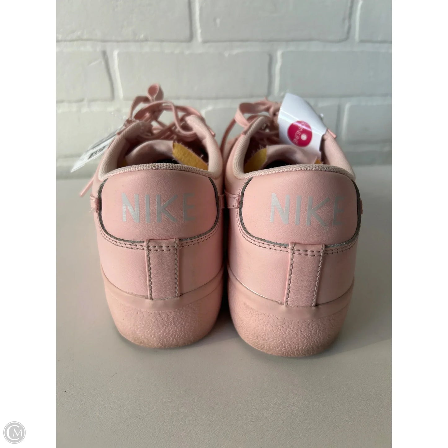 Shoes Sneakers By Nike In Pink, Size: 11