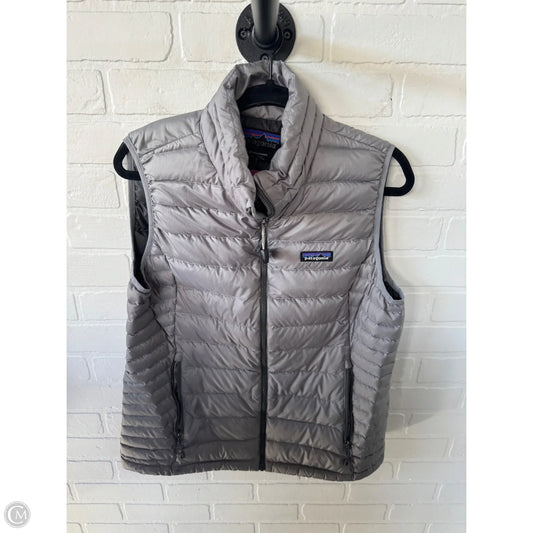 Vest Puffer & Quilted By Patagonia In Grey, Size: L