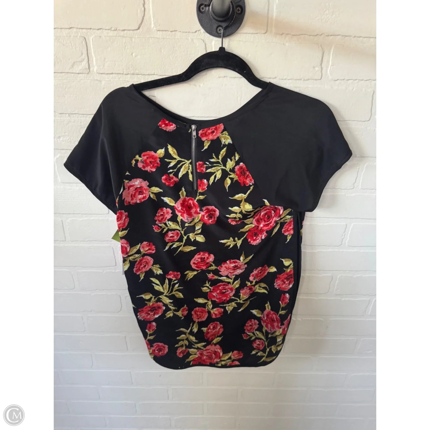 Blouse Short Sleeve By Impulse In Black & Red, Size: Xs