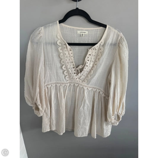 Top Short Sleeve By Max Studio In Cream, Size: Xs