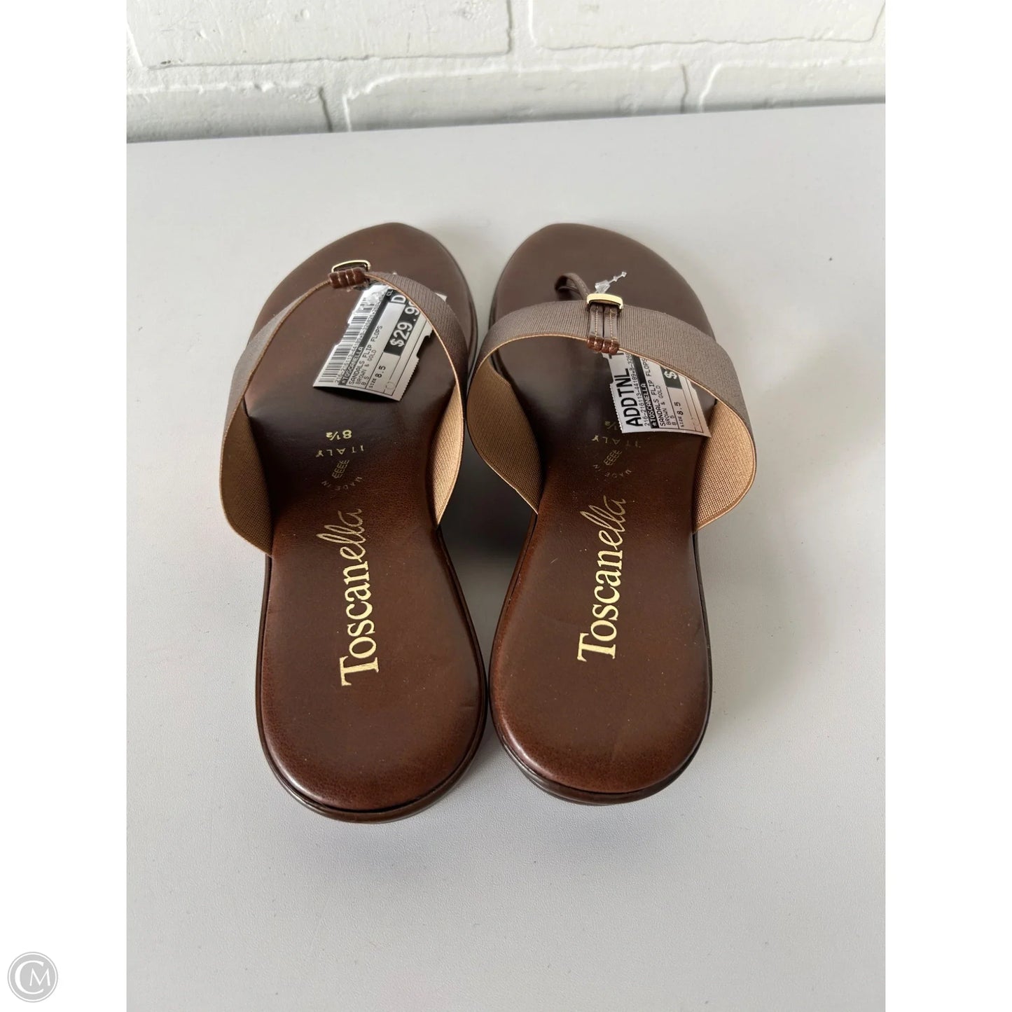 Sandals Flip Flops By Toscanella In Brown & Gold, Size: 8.5