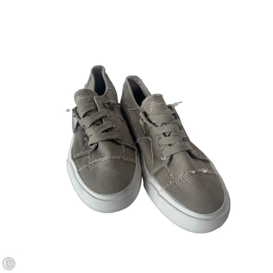 Shoes Sneakers By Blowfish In Brown & White, Size: 7.5