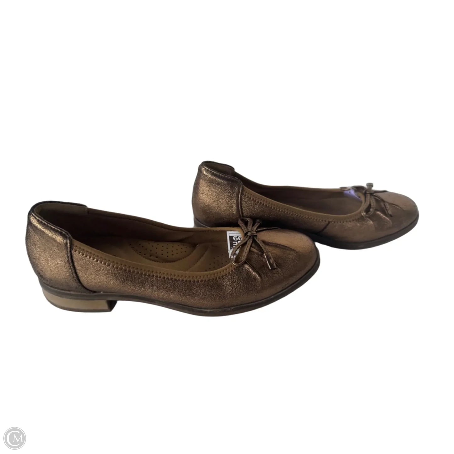 Shoes Flats By Clarks In Gold, Size: 7