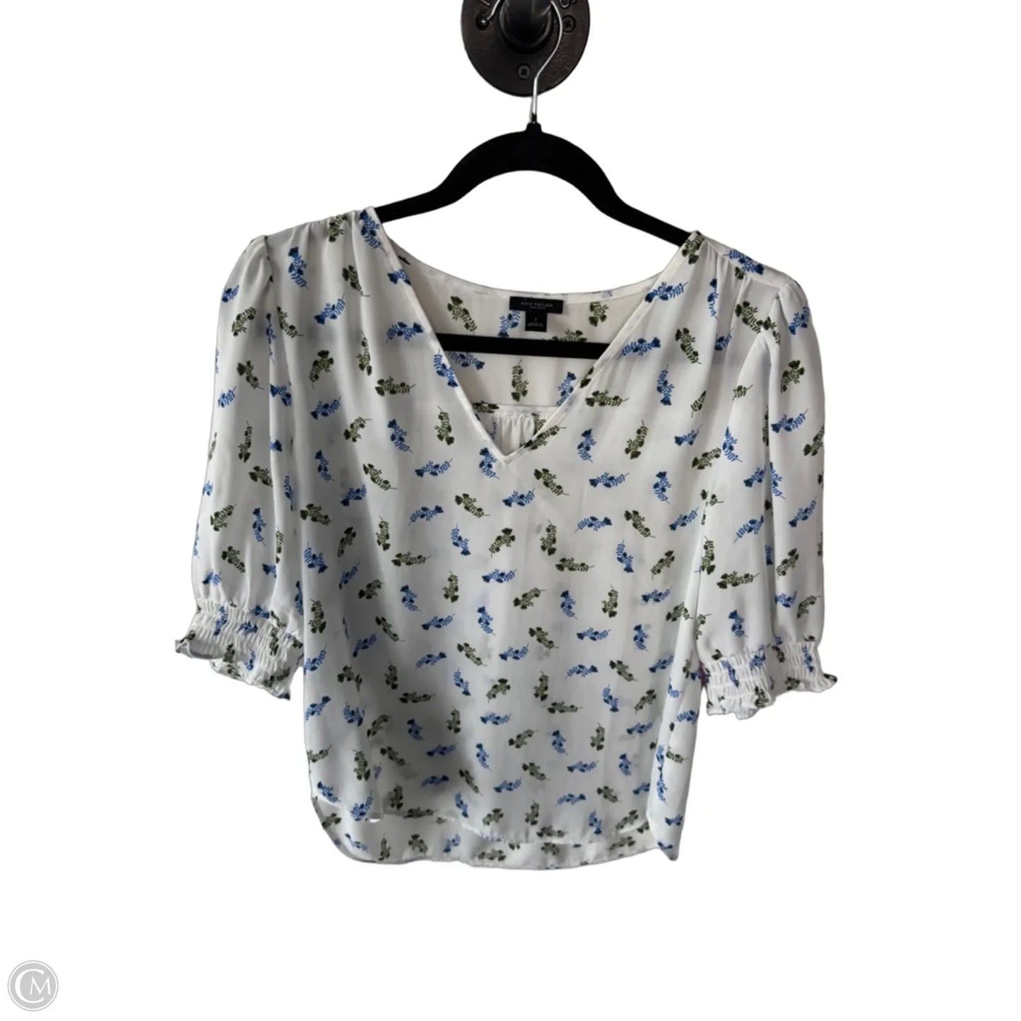 Blouse Short Sleeve By Ann Taylor In Blue & White, Size: S