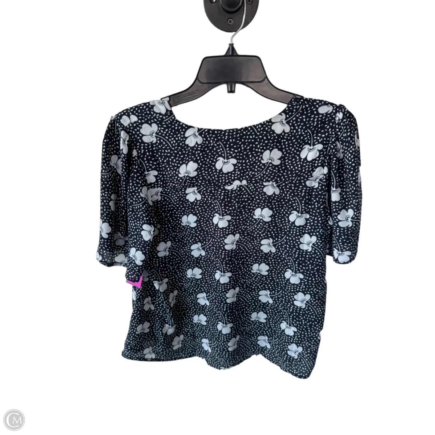 Blouse Short Sleeve By Cabi In Blue & White, Size: Xs