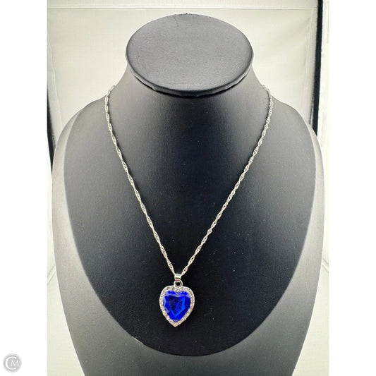 Necklace Pendant By Clothes Mentor