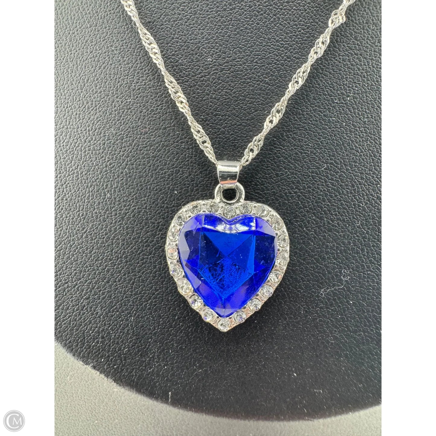 Necklace Pendant By Clothes Mentor