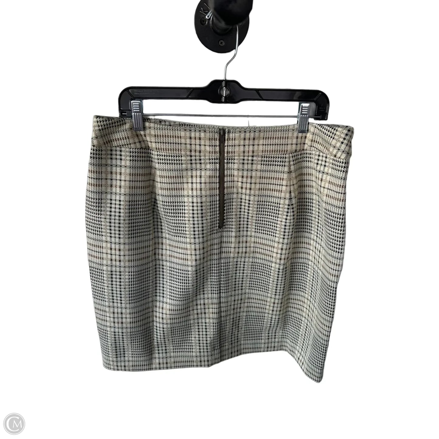 Skirt Mini & Short By Cabi In Cream & Tan, Size: 14